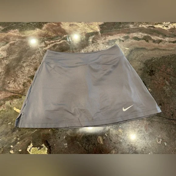 🎾NIKE-Tennis skirt and tank 🎾 - Picture 5 of 9